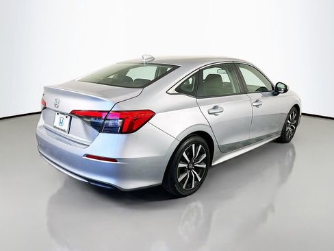 Certified 2023 Honda Civic EX image 5