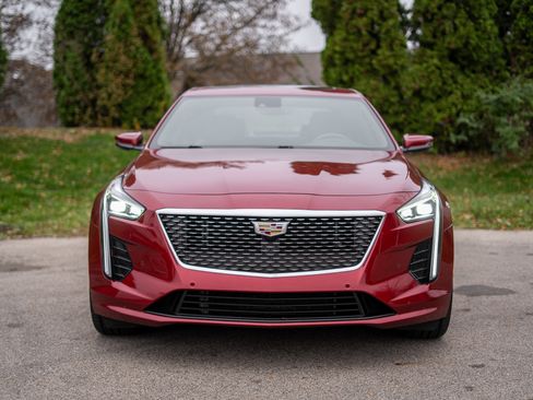 Used 2019 Cadillac CT6 Luxury w/ Driver Awareness Package image 2
