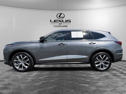 Used 2024 Acura MDX SH-AWD w/ Technology Package image 3