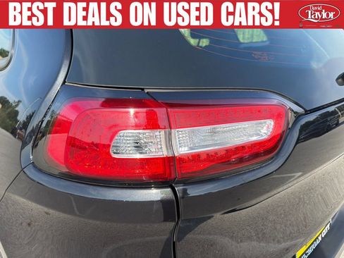 Used 2014 Jeep Cherokee Sport w/ Cold Weather Group AWD/4WD image 38