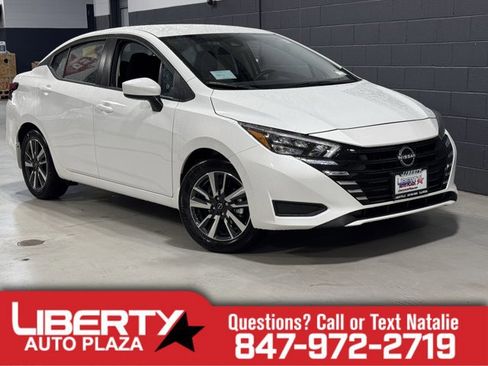 New 2025 Nissan Versa SV w/ Trunk Package image 1