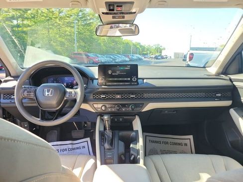 Used 2024 Honda Accord EX image 20