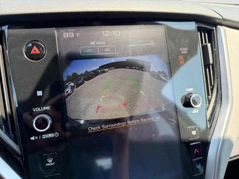 Used 2024 Subaru Outback Premium AWD/4WD image 19