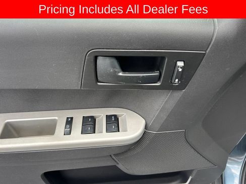 Used 2012 Ford Escape XLT FWD image 4