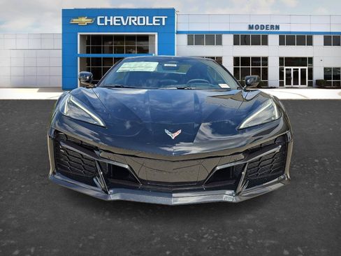New 2027 Chevrolet Corvette Grand Sport w/ Z52 Sport Performance Package RWD image 8