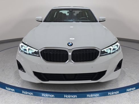 Used 2026 BMW 330i Sedan w/ Convenience Package RWD image 3