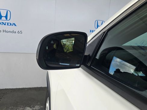 Used 2024 Jeep Compass Sport image 23