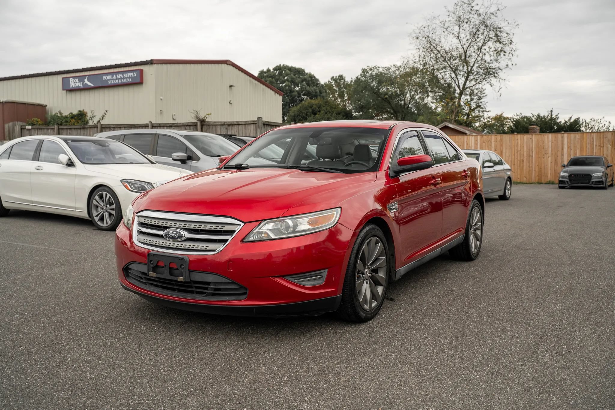 Used 2011 Ford Taurus SEL w/ 202A Rapid Spec Order Code AWD/4WD image 5
