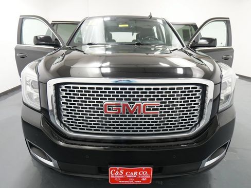 Used 2016 GMC Yukon Denali w/ Open Road Package AWD/4WD image 35