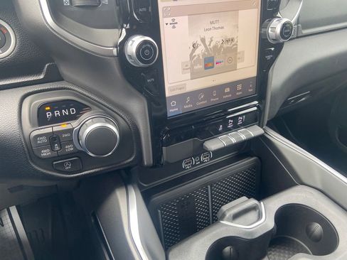 New 2026 RAM 1500 Big Horn AWD/4WD image 19