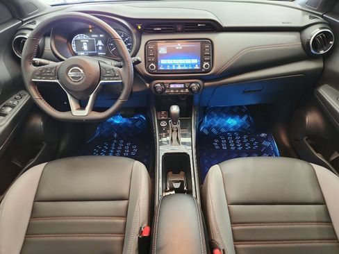 Used 2021 Nissan Kicks SR w/ SR Premium Package FWD image 7