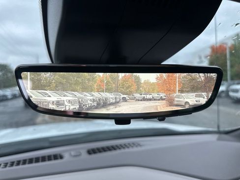 Used 2022 Chevrolet Silverado 1500 LTZ image 30