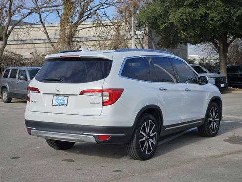 Used 2020 Honda Pilot Touring image 6