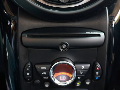 Used 2014 MINI Cooper Countryman FWD image 32