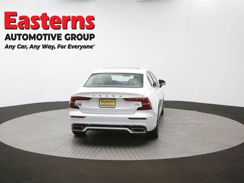 Used 2022 Volvo S60 B5 Inscription FWD image 38