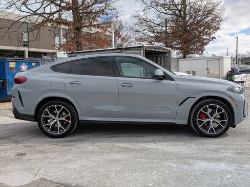 Certified 2025 BMW X6 xDrive40i w/ Climate Comfort Package image 4