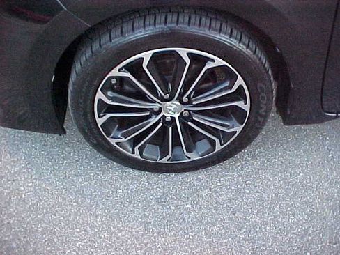 Used 2015 Toyota Corolla S image 6