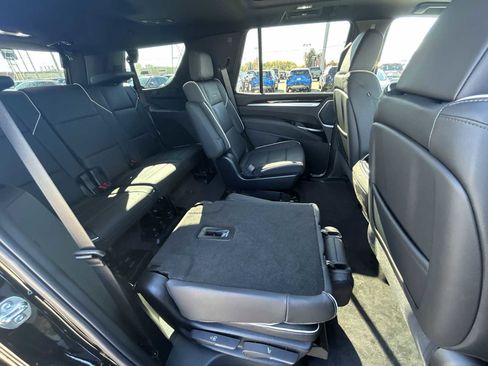 New 2026 Cadillac Escalade Luxury image 27