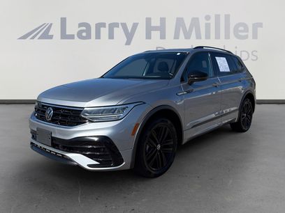 Used 2022 Volkswagen Tiguan SE R-Line