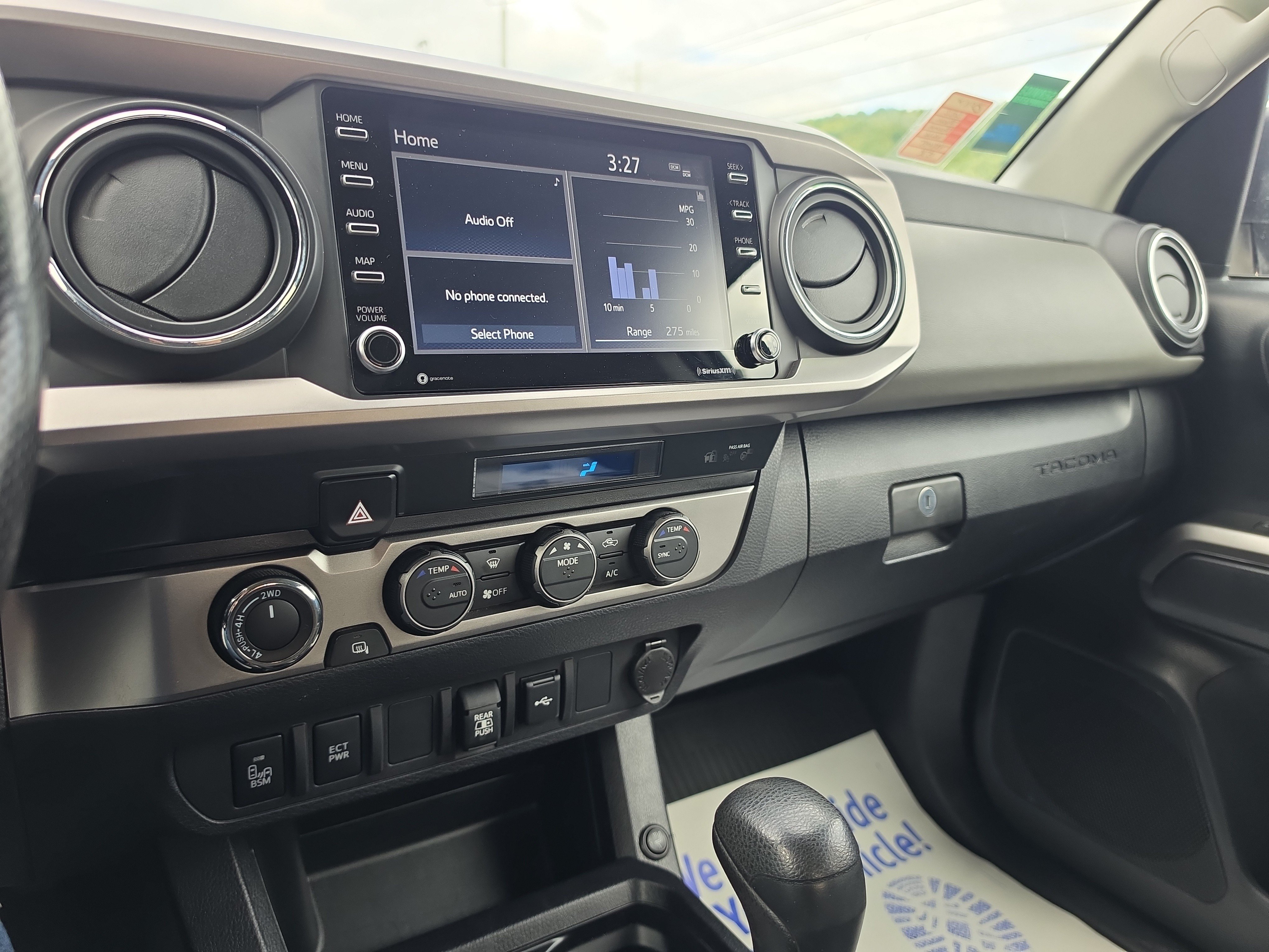 Used 2022 Toyota Tacoma SR5 w/ Technology Package AWD/4WD image 23
