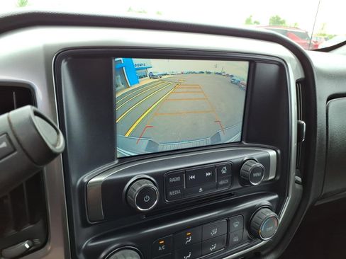 Used 2017 Chevrolet Silverado 1500 LT AWD/4WD image 14