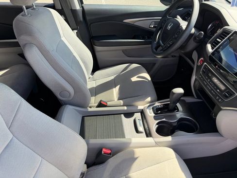 Used 2018 Honda Pilot EX image 15