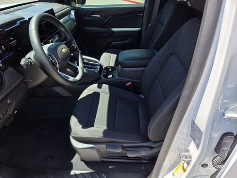 Used 2024 Chevrolet Colorado LT w/ LT Convenience Package RWD image 10