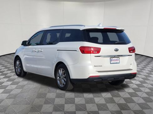 Used 2020 Kia Sedona EX FWD image 5