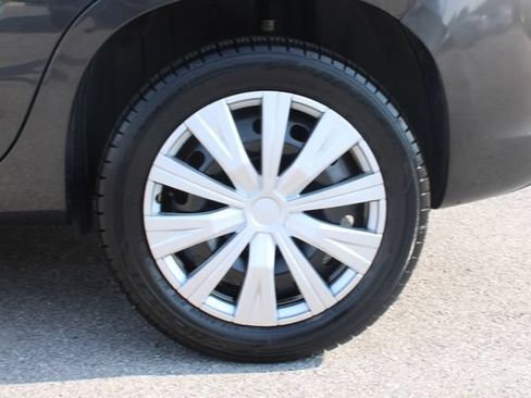 Used 2014 FIAT 500L Pop FWD image 30