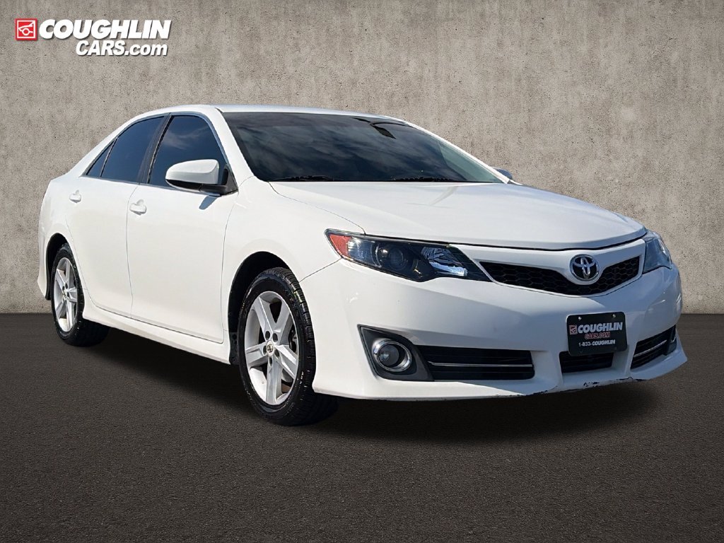 Used 2012 Toyota Camry SE FWD 360° Tour