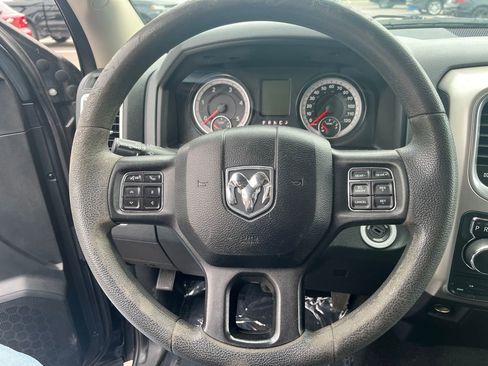 Used 2018 RAM 1500 Classic SLT AWD/4WD image 15
