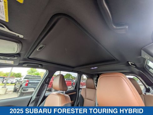 Certified 2025 Subaru Forester Touring AWD/4WD image 28