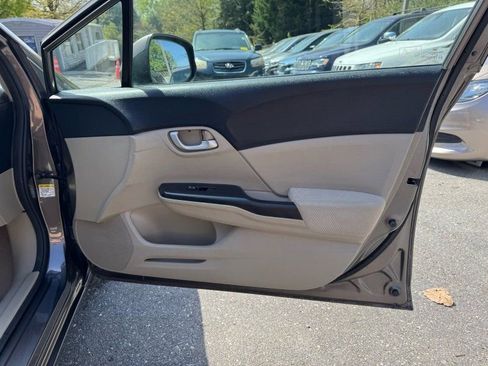 Used 2012 Honda Civic LX image 19