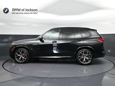 New 2026 BMW X5 xDrive50e w/ M Sport Package AWD/4WD image 4