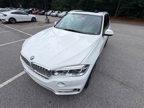 Used 2018 BMW X5 xDrive50i AWD/4WD image 38