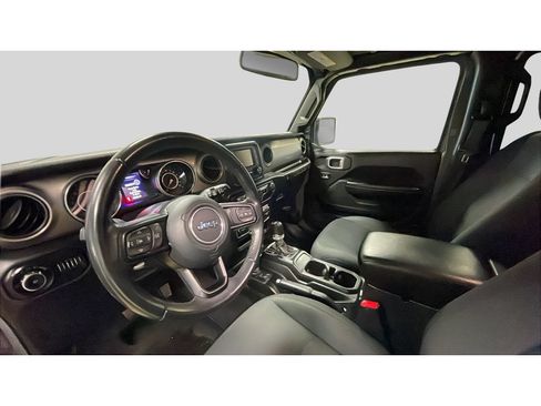 Used 2019 Jeep Wrangler Unlimited Sport S AWD/4WD image 11