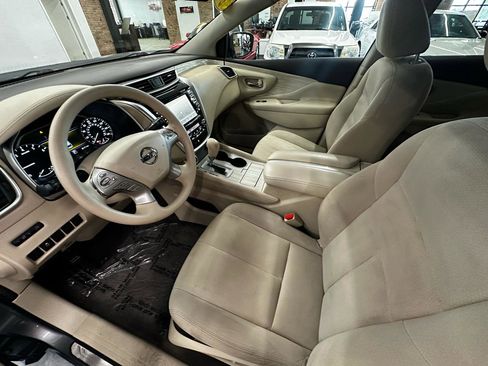 Used 2016 Nissan Murano S w/ Navigation Package AWD/4WD image 10
