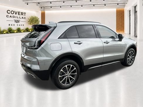 Certified 2025 Cadillac XT4 Sport FWD image 13