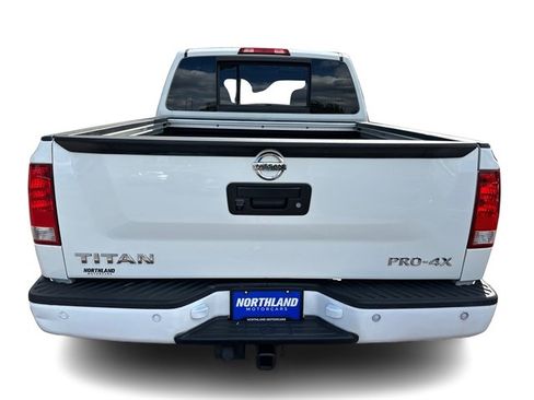 Used 2014 Nissan Titan PRO-4X AWD/4WD image 13