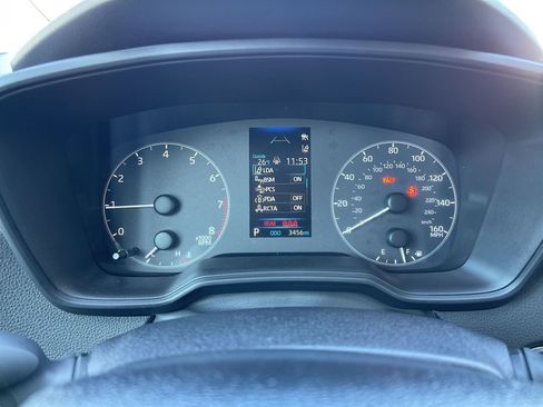 Used 2025 Toyota Corolla LE image 9