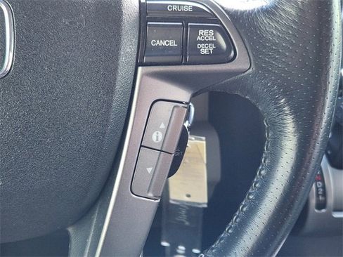 Used 2013 Honda Pilot Touring image 27