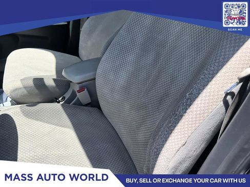 Used 2007 Toyota Yaris Sedan FWD image 6