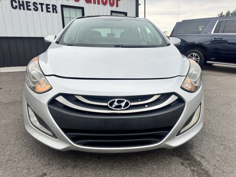 Used 2013 Hyundai Elantra GT w/ Style Pkg FWD image 3
