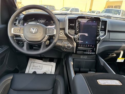 New 2026 RAM 1500 Big Horn AWD/4WD image 26