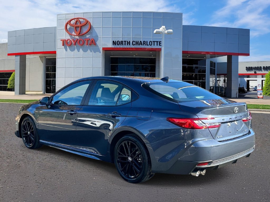 Used 2026 Toyota Camry SE w/ Convenience Package FWD image 6