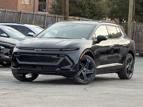 New 2026 Chevrolet Equinox EV RS image 2