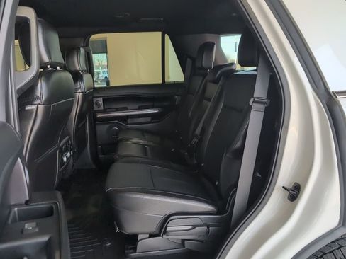 Used 2018 Ford Expedition XLT w/ Equipment Group 202A image 36