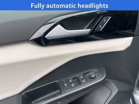 New 2026 Volkswagen Taos S image 8