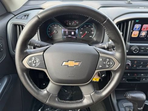 Used 2018 Chevrolet Colorado Z71 AWD/4WD image 24