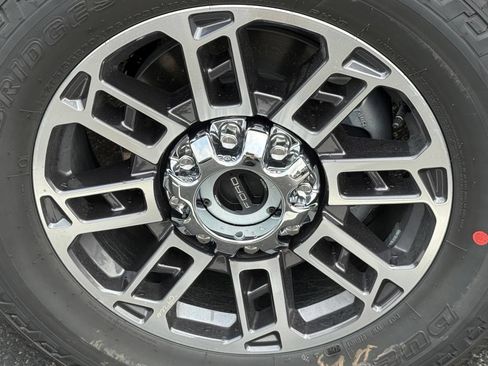 New 2026 Ford F350 Platinum w/ Platinum Plus Package AWD/4WD image 14